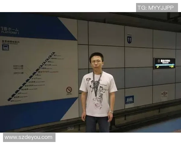 张强回顾足球生涯：从青涩少年到职业球员的心路历程