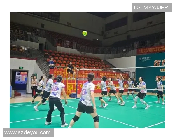 成都排球队的节奏揭秘：排球巨献背后的故事与激情