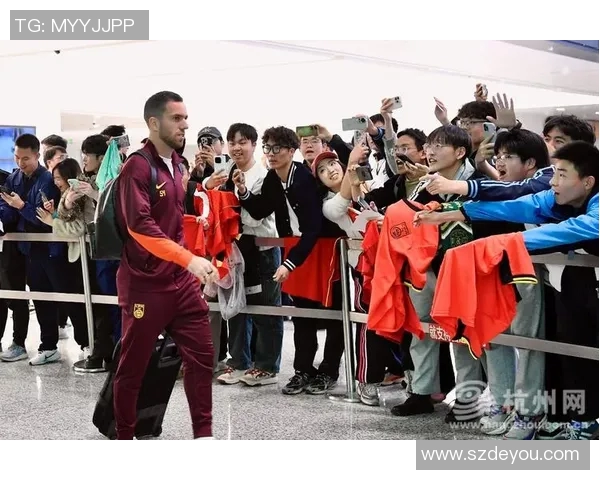 球迷心目中的足球明星那些令人难忘的瞬间与热情支持