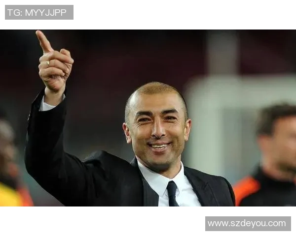 足球明星的财富揭秘他们的奢华生活与投资智慧