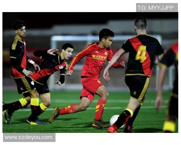 重庆足球队在邀请赛中的战术表现分析与未来展望